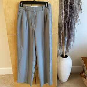 Aritzia - Wilfred Effortless Pant - Grey - Size 6